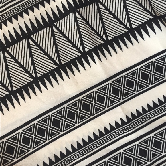 Top - Picture 4 of 4